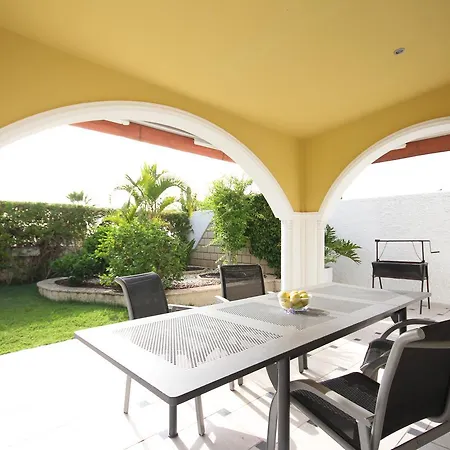 Madronal Sunrises Holiday home *